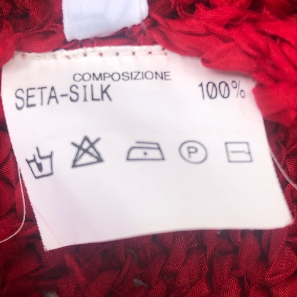 Gianni Ferrante 100% Silk Red Knit Sleeveless Top RARE Small - Picture 10 of 13